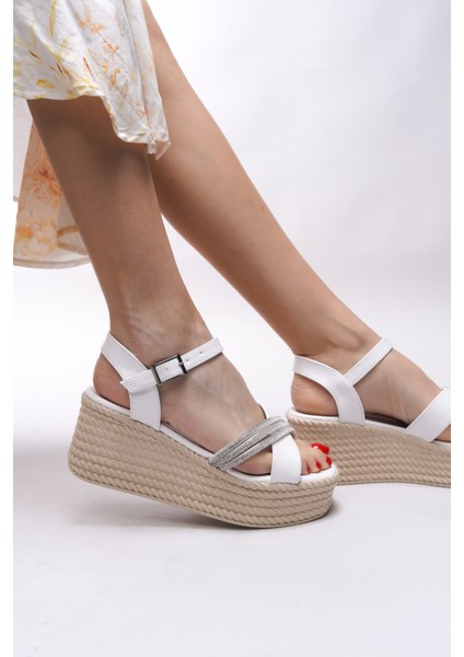 Tylbellis Kadın Sandalet 0012501 indirimleri