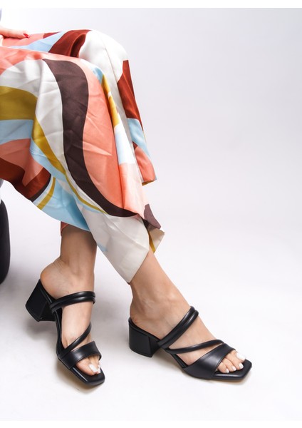 Lesnalue Kadın Topuklu Terlik 0012115 fiyatları