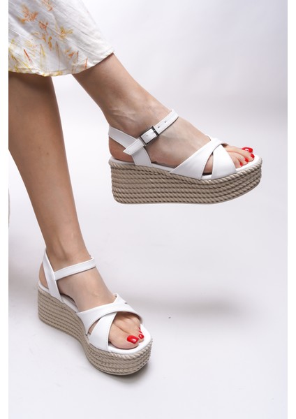 Isolyaries Kadın Sandalet 0012503 modelleri