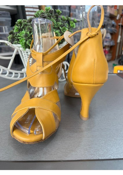 6 cm Topuklu Salsa, Bacata, Latin Dansları Kadın Ayakkabısı- Bilekten Bağlı-Güvenli ve Şık