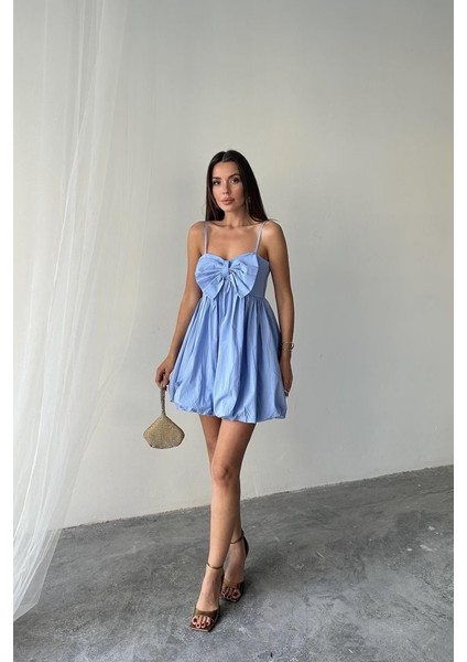 Mavi Önü Fiyonklu Askılı Elbise