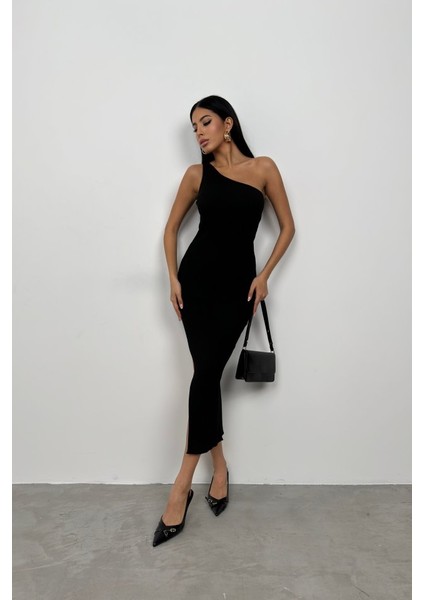 Yırtmaç Detay Tek Omuz Elbise