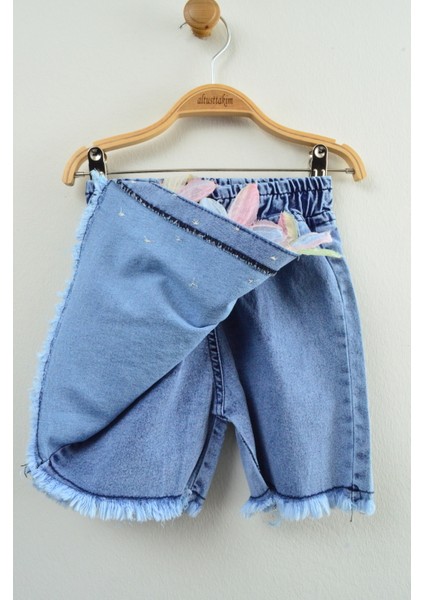 Gri Çiçek Motifli Tşört ve Jean Şort Etekli Takım (5-12 Yaş) indirimleri