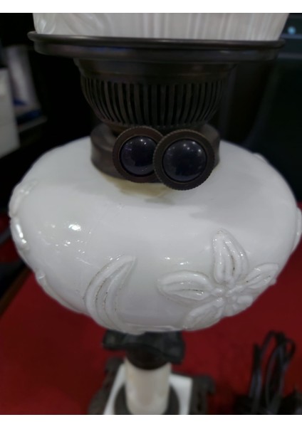Çap 21CM Yükseklik 46CM Beyaz Opal Cam Metal Lamba Klasik Kablolu Tuşlu 1 Adet modelleri