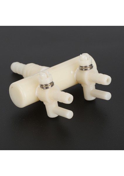2 Adet Plastik Kolay Kullanım Akvaryum Hava Pompası Özel Splitter Vana Saptırıcı ile Ayarlanabilir Anahtarı Balık Tankları Accessory2 Yollu (Yurt Dışından)
