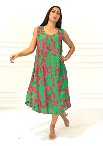 Yeşil Desenli U Yaka Askılı Midi Elbise fiyatları