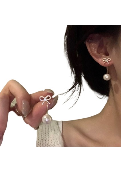 Şık ve Narin Saplama Küpeler (Yurt Dışından)