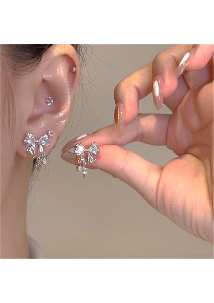 Deliksiz Kulak Klipsleri Mizaç Yüz Eşleşen Küpeler Küçük Küpeler (Yurt Dışından)