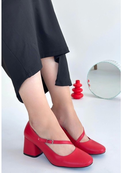 Kier Kırmızı Cilt Topuklu Ayakkabı fiyatları