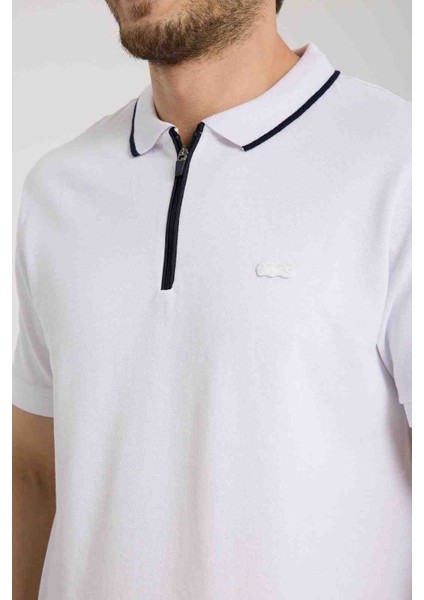 Fermuarlı Yaka Beyaz Regular Fit