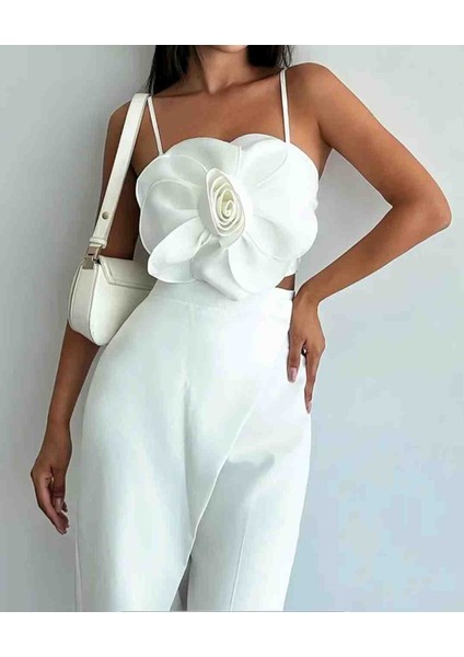 Çiçek Detayli Kadin Crop Top