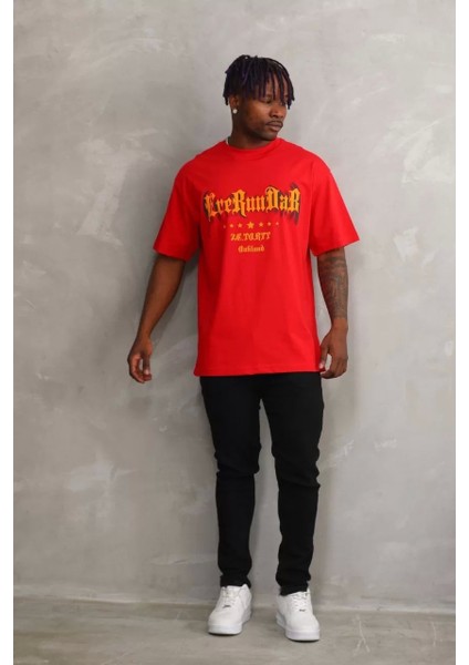 Unisex Baskılı Oversize T-Shirt - Kırmızı modelleri