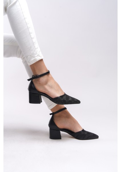 Mirrithe Kadın Sivri Burun Hasır Topuklu Ayakkabı 0012416 indirimleri