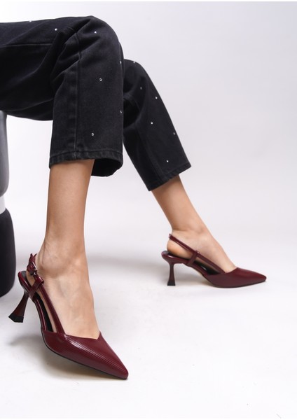 Elyerue Kadın Arkası Açık Sivri Burun Stiletto 0012725 fırsatları