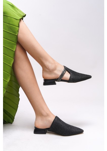 Elthaela Kadın Sivri Burun Kısa Topuklu Terlik 0012804 indirimleri