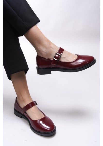 Saelheira Kadın Rugan Deri Tokalı Babet – Kısa Topuklu, Kaymaz Tabanlı ve Gün Boyu Rahat modelleri