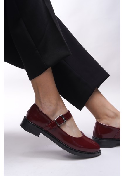 Saelheira Kadın Rugan Deri Tokalı Babet – Kısa Topuklu, Kaymaz Tabanlı ve Gün Boyu Rahat indirimleri