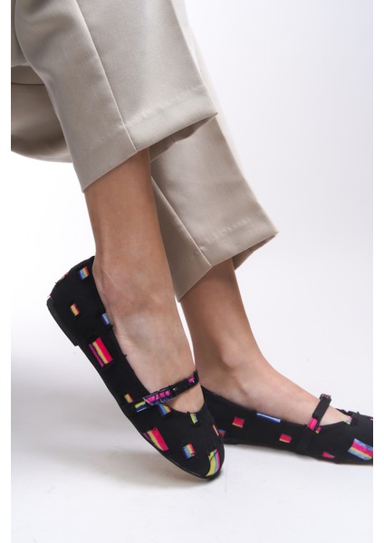 Ghessinu Kadın Babet 0012230 indirimleri