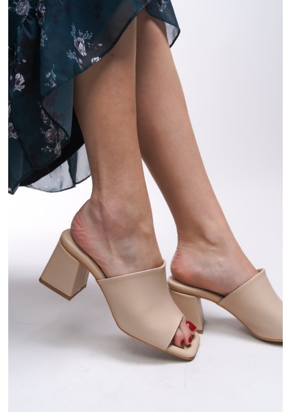 Iselluth Kadın Blok Topuklu Terlik 0012040 indirimleri