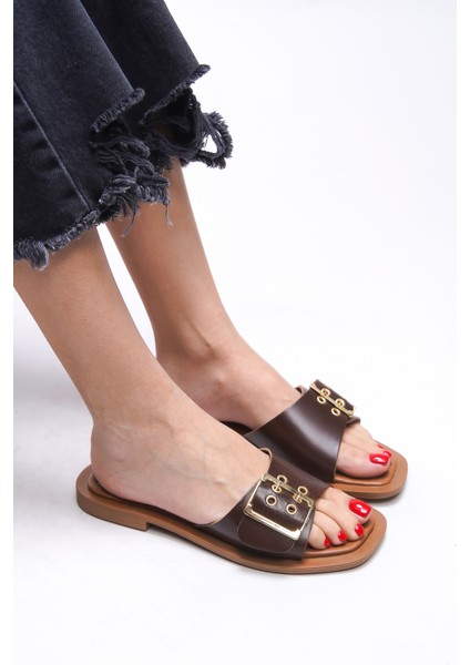 Brenthaela Kadın Hakiki Deri Terlik 00120764