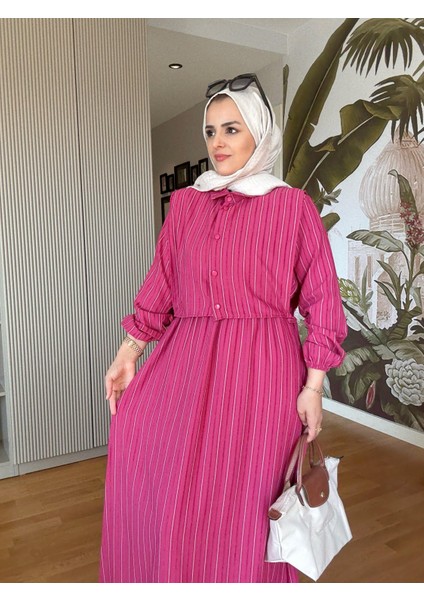 Çizgili Gömlek Detaylı Yazlık Elbise Takım – Renkli ve Konforlu Stil Fuşya