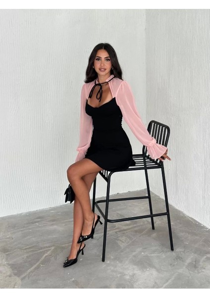 Kadın Göğsü Bağlamalı Kalp Yaka Kolları Şifon Mini Elbise - Siyah Pembe