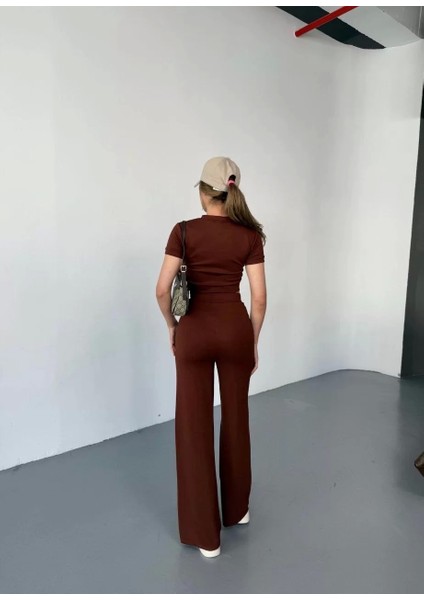 Osy Modal Yumuşak Dokulu Kumaş Kısa Kollu Crop Rahat Pantalon Ikili Takım - Kahverengi