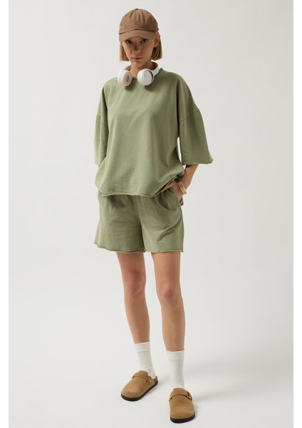 Oversize Lazer Kesim Bisiklet Yaka T-Shirt