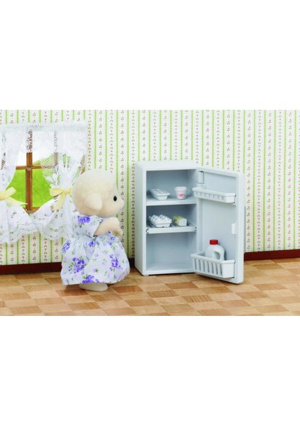 Kampanya Estevia 5155 Sylvanian Families Buzdolabı (Figürler Dahil Değildir)+3 Yaş Yeni!!!