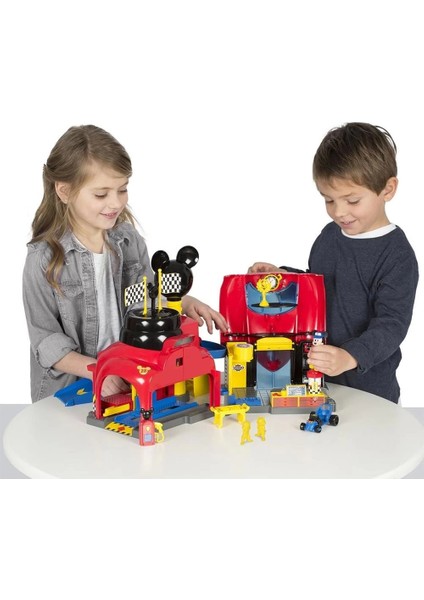 Mickey Roadster Racers Garaj Set