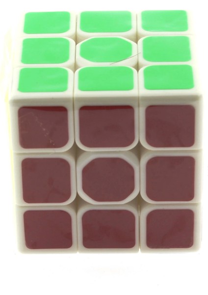 Beyaz Zemin Üzeri Renkli Zeka Küpü 3X3X3-5,5 cm