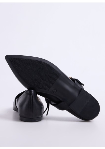 Deri Siyah Kadın Babet D-Traıd fırsatları