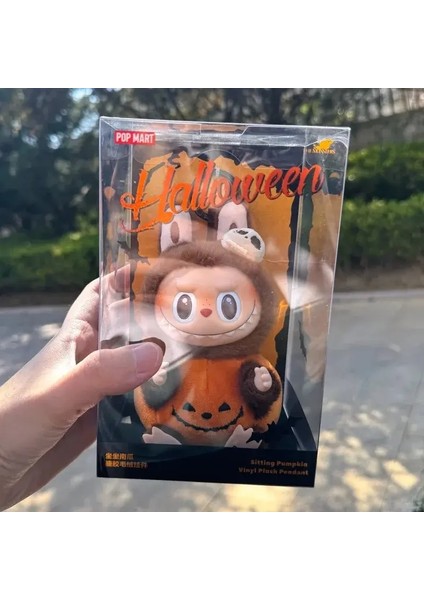 Pop Serisi Mart Labubu, Vinil Peluş Kolye ve Oturma Kabakları Içeren Cadılar Bayramı Partilerinde Çoğaltıldı, Masaüstü Dekorasyon: Sit Pumpkin Labubu (Yurt Dışından)