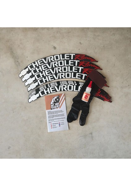 Chevrolet Racing Motorsiklet ve Otomobil Araç Lastik Yazısı 3.5 cm 8 Adet Yapıştırıcı Arma Sticker