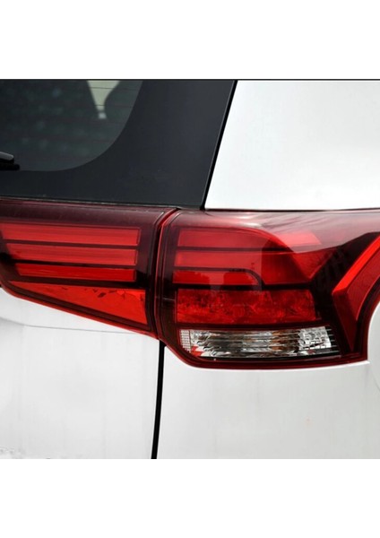 Araba Iç Yan Kuyruk Lambası Arka Fren Lambası Dönüş Sinyali Lambası Mitsubishi Outlander 2016 2017 2018 Sağ (Yurt Dışından) modelleri