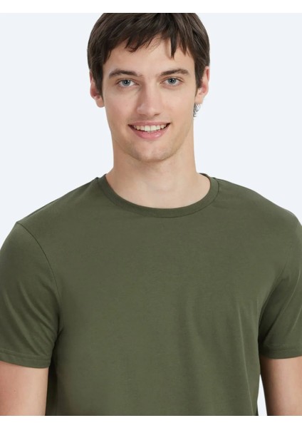 Haki Düz Bisiklet Yaka %100 Pamuk T-Shirt modelleri