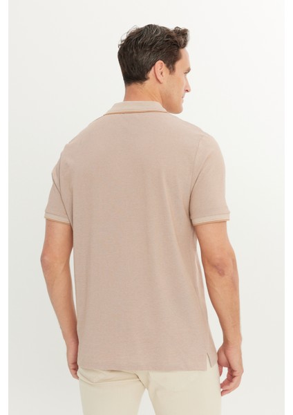 AC&Co / Altınyıldız Classics Erkek Çekmeyen Pamuklu Kumaş Regular Fit Rahat Kesim Vizon Kıvrılmaz Polo Yaka Cepli Tişört