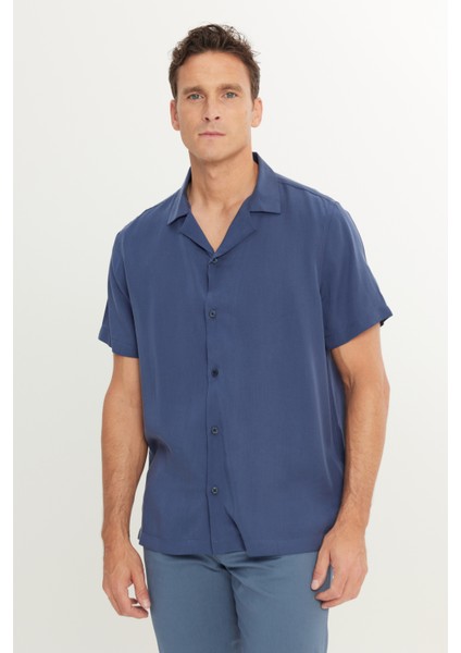 Relaxed Fit Geniş Kesim Yumuşak Dokulu Lacivert Gömlek