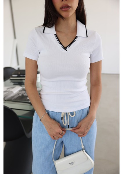 Polo Yaka Şeritli Tshirt