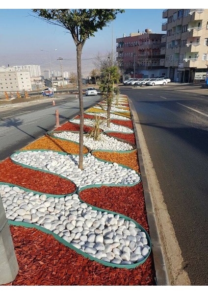 Üreticiden Yeşil Çim Ayırıcı - Peyzaj Sınırlayıcı - Toprak Taş Ayıracı -25 Metre Çim Şekillendirici 40 Adet Sabitleme Kazığı ile Birlikte
