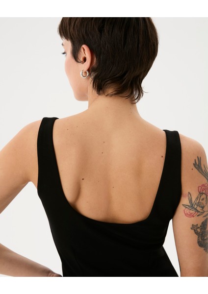Siyah Sırt Dekolteli Low Back Elbise modelleri