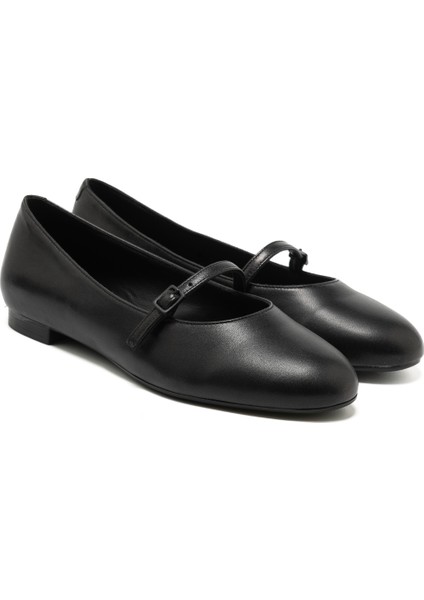 Kadın Babet 70P5 Frau Leather Ballet Flats With Strap modelleri