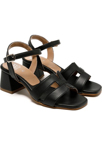 Kadın Sandalet 6B5711CO Comart 5711CO Nero modelleri