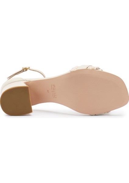 Kadın Sandalet 79H1 Frau Fancyplume Orobeige indirimleri