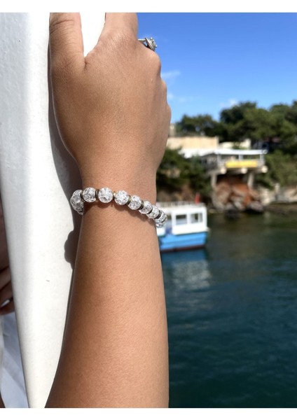 Doğanın Saf Ihtişamıyla | Beyaz Necef Doğal Taş Bileklik > Handcrafted - Sertifikalı fiyatları