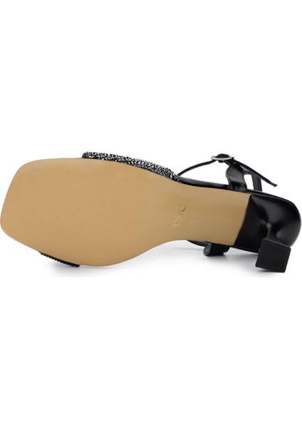 Kadın Hakiki Deri Siyah Topuklu Ayakkabı 1065 040 Bn Ayk Y25 Sıyah fırsatları