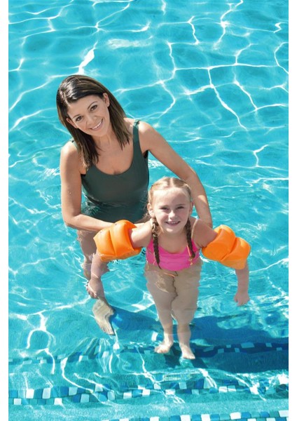 Summer Essential™ Iki Boğumlu Yüzme Kollukları 20CM: Çocuklarınız Suda Güvenle Eğlensin! fırsatları
