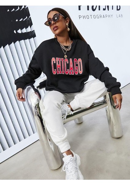 Munn Collection Kadın Içi Polarlı Üç Iplik Kumaş Chicago Baskılı Ikili Takım modelleri