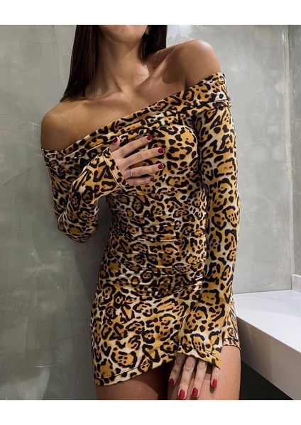 Munn Collection Kadın Madonna Mendil Yaka Leopar Desen Mini Elbise modelleri