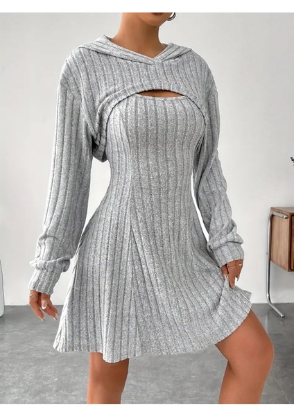 Munn Collection Kadın Uzun Kollu Kapüşonlu Ceket Üst ve Askısız Kare Yaka A Kesim Şardonlu Kaşkorse Elbise modelleri